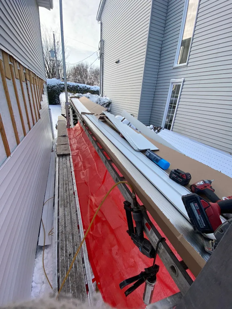 24 Foot Safety2.webp